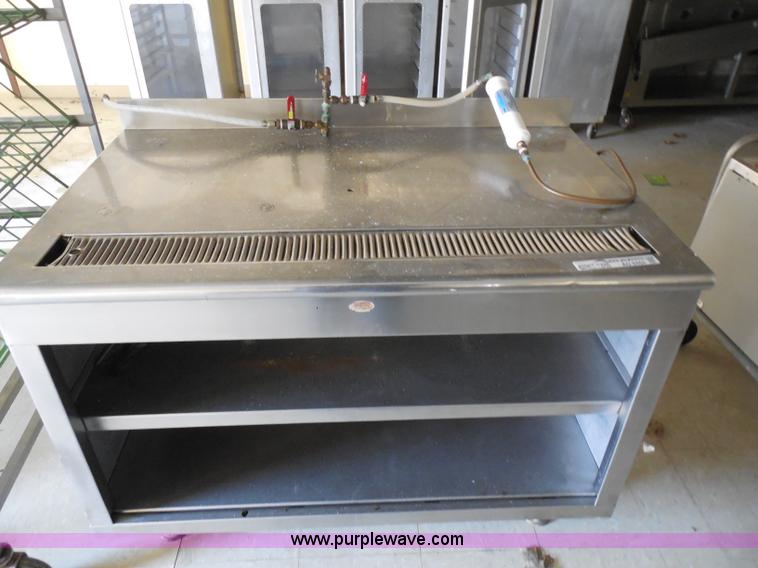 image for item AD9465 Metal kitchen counter