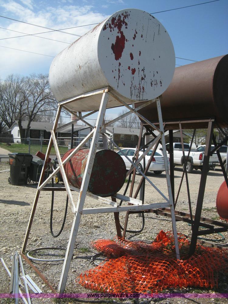 image for item AG9819 Gravity flow fuel tank