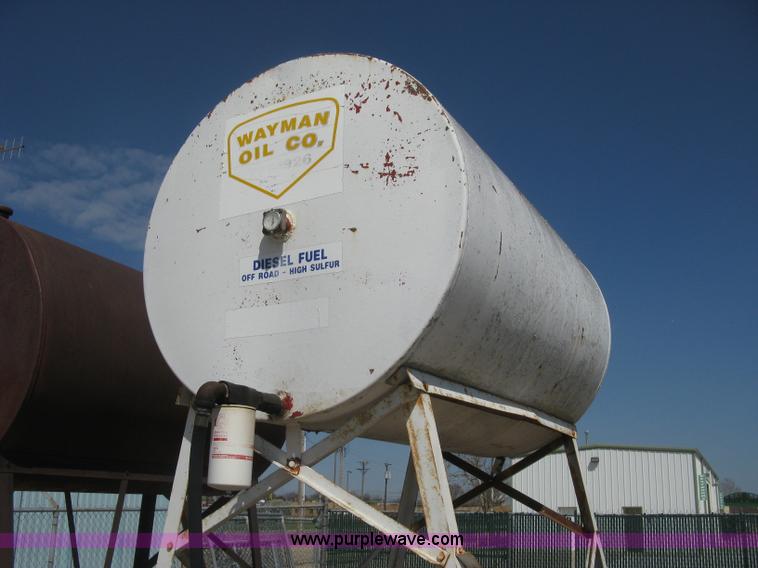 image for item AG9819 Gravity flow fuel tank
