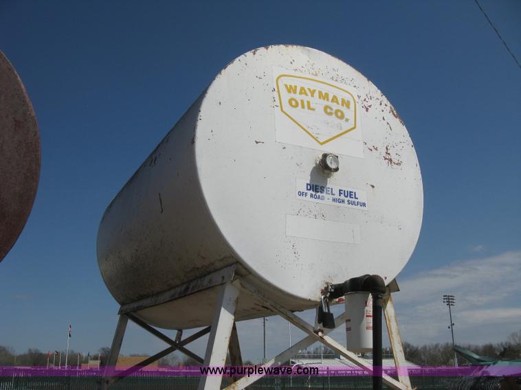 image for item AG9819 Gravity flow fuel tank