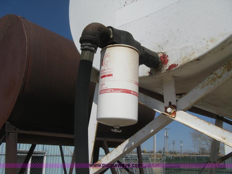 image for item AG9819 Gravity flow fuel tank