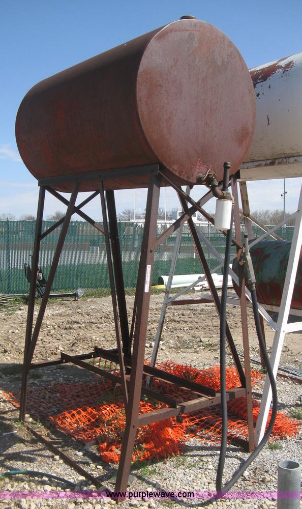 image for item AG9820 Gravity flow fuel tank