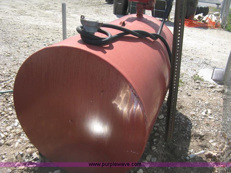 image for item AG9821 Skid mounted fuel tank