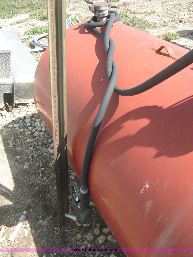 image for item AG9821 Skid mounted fuel tank