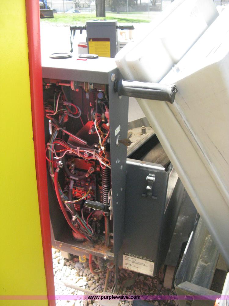 image for item AG9825 (2) Advance Whirlamatic VS20 floor buffers