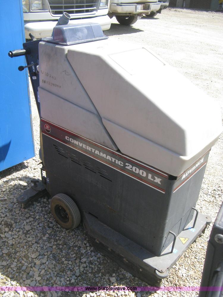 image for item AG9828 (2) Advance Convertamatic 200LX floor scrubbers