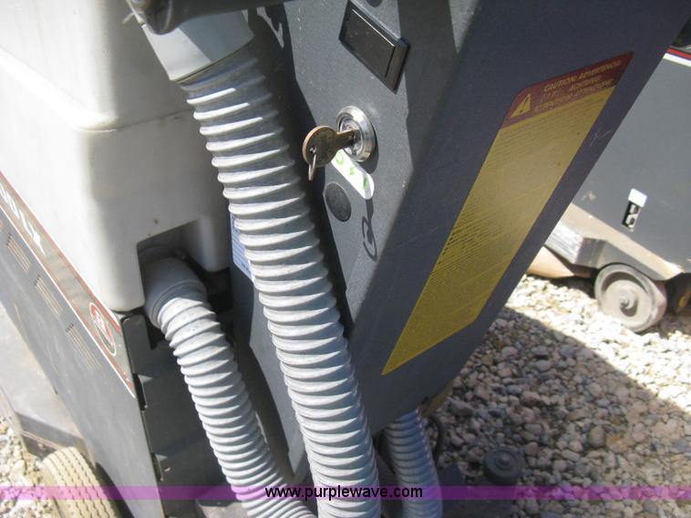 image for item AG9828 (2) Advance Convertamatic 200LX floor scrubbers