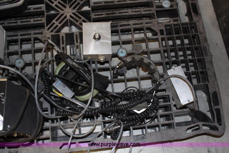 image for item AJ9511 Motorola truck intercom system