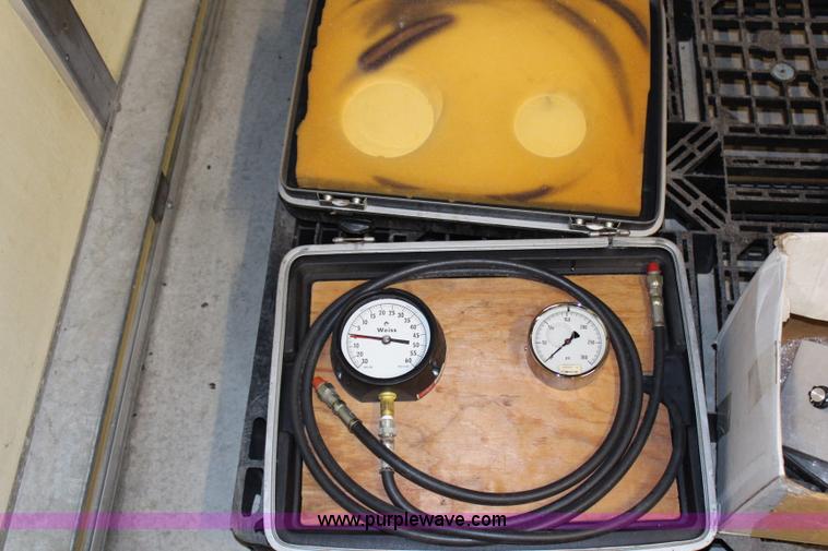 image for item AJ9513 Pump tester