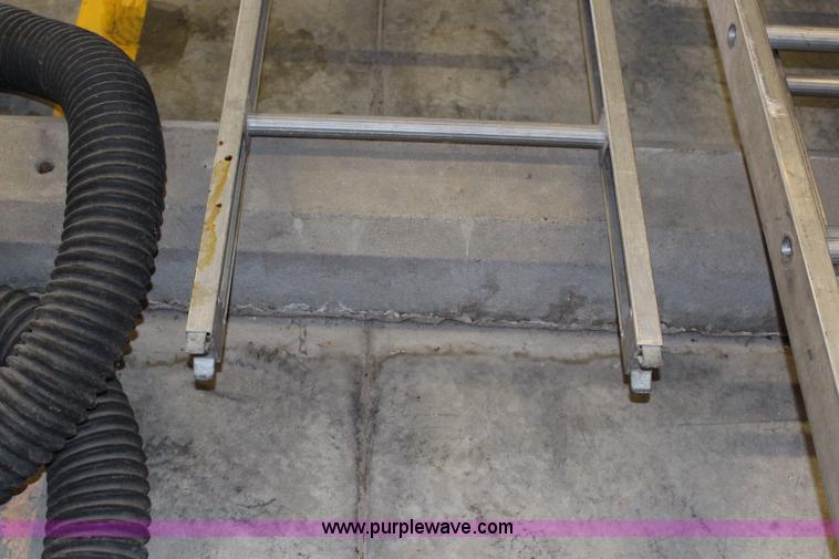 image for item AJ9521 14' roof ladder