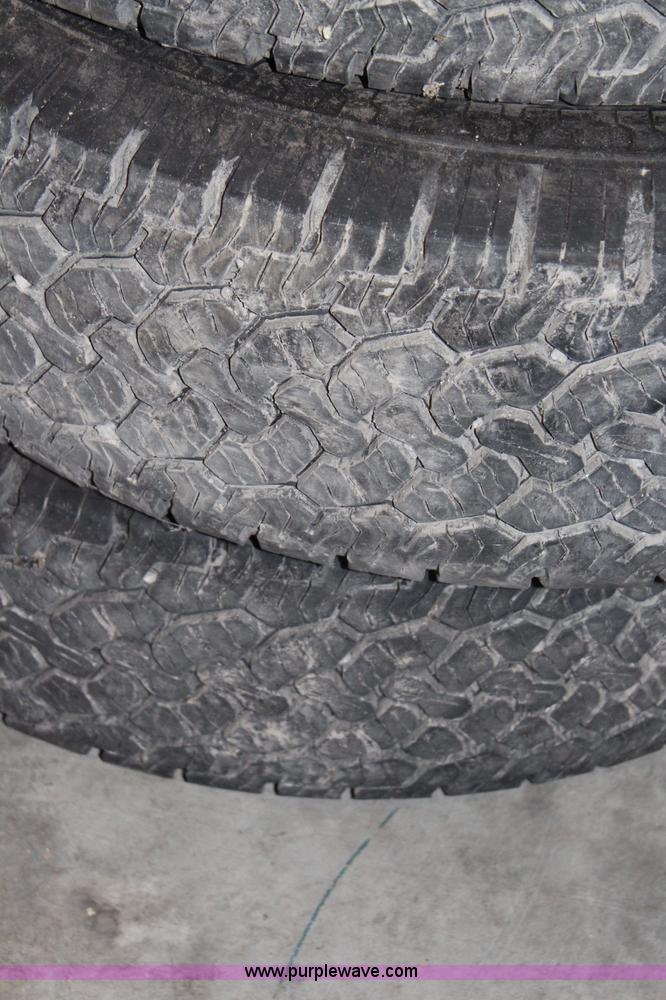 image for item AJ9526 (5) BF Goodrich 245/75R17 tires