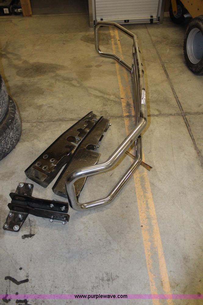 image for item AJ9527 Ford F150 grill guard