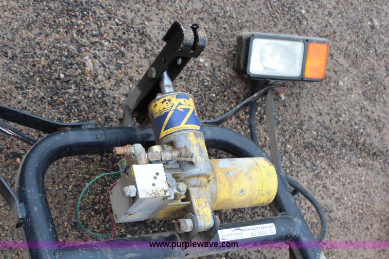 image for item AJ9533 (2) Meyers plow brackets