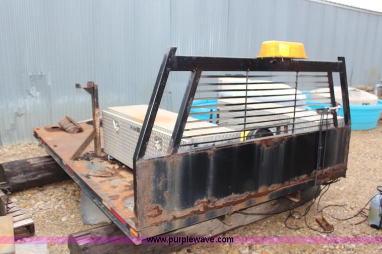 image for item AJ9534 Flatbed