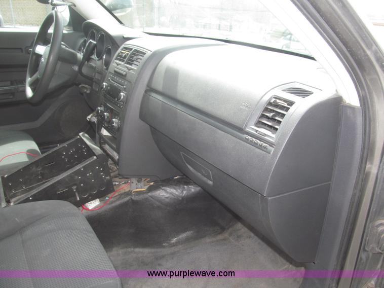 image for item B5460 2009 Dodge Charger SE