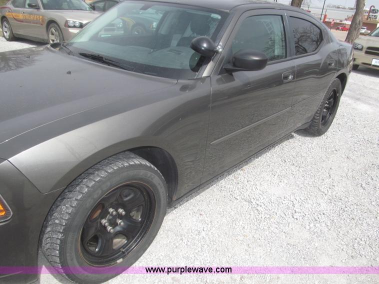 image for item B5460 2009 Dodge Charger SE