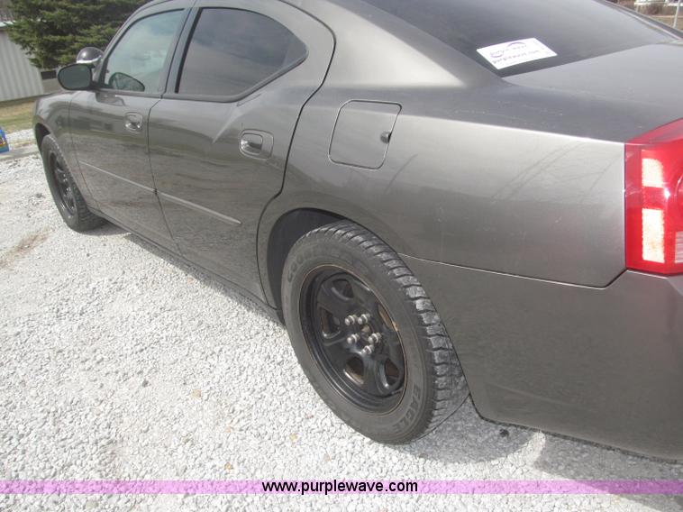 image for item B5460 2009 Dodge Charger SE