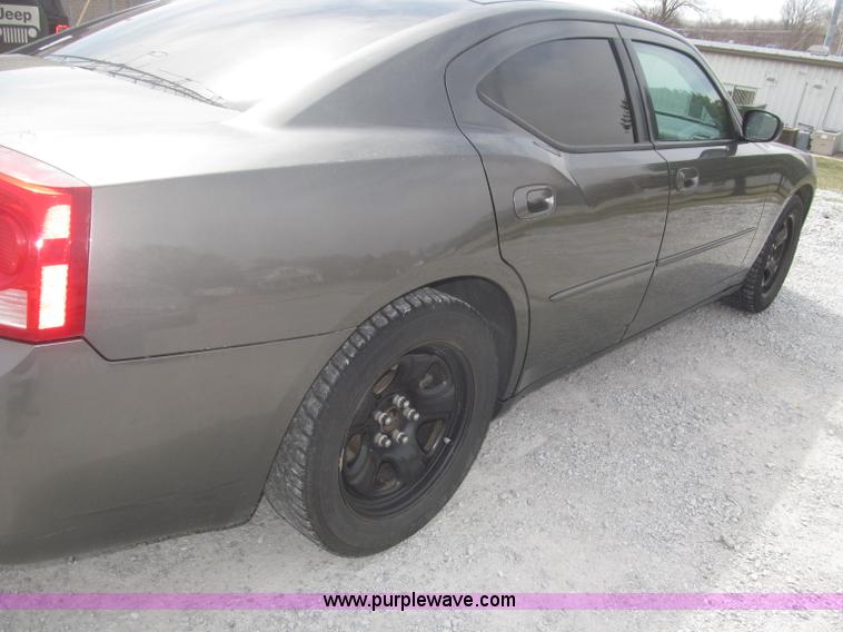 image for item B5460 2009 Dodge Charger SE