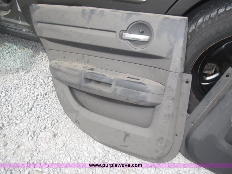 image for item B5460 2009 Dodge Charger SE