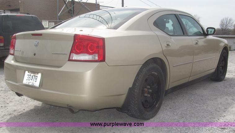 image for item B5461 2010 Dodge Charger