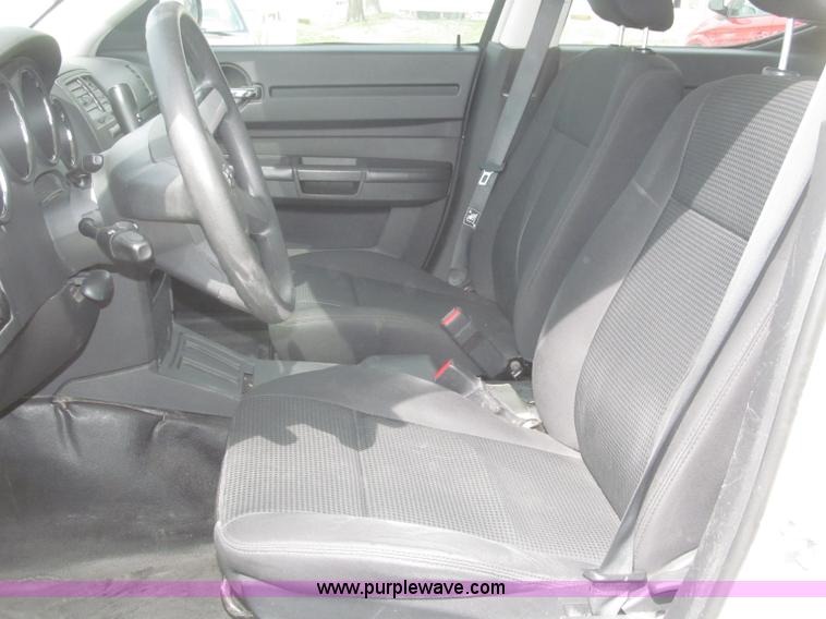 image for item B5461 2010 Dodge Charger