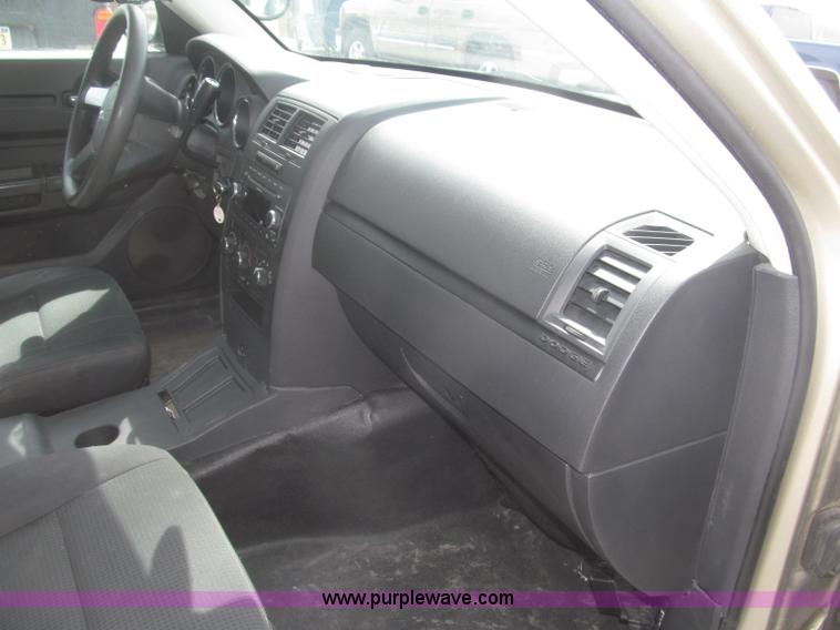 image for item B5461 2010 Dodge Charger