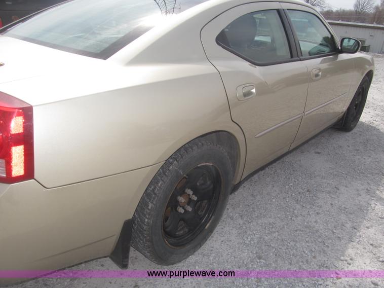 image for item B5461 2010 Dodge Charger