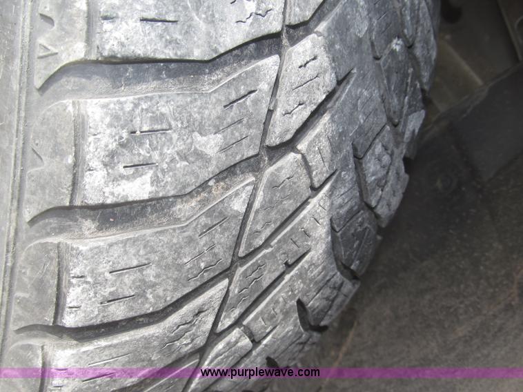 image for item B5461 2010 Dodge Charger