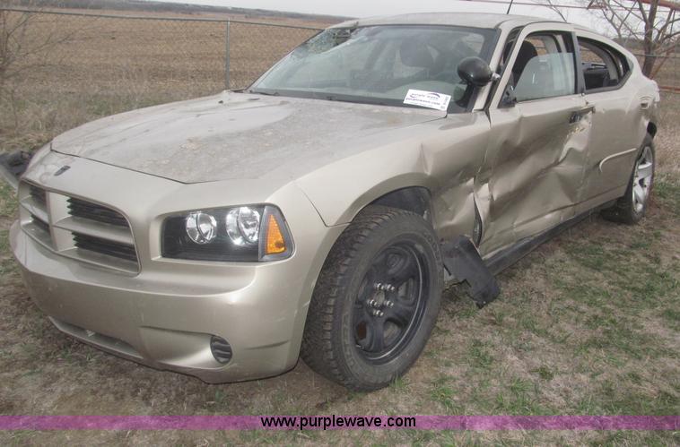 image for item B5462 2008 Dodge Charger SE