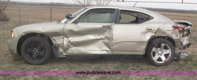 image for item B5462 2008 Dodge Charger SE