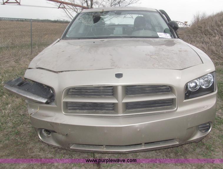 image for item B5462 2008 Dodge Charger SE
