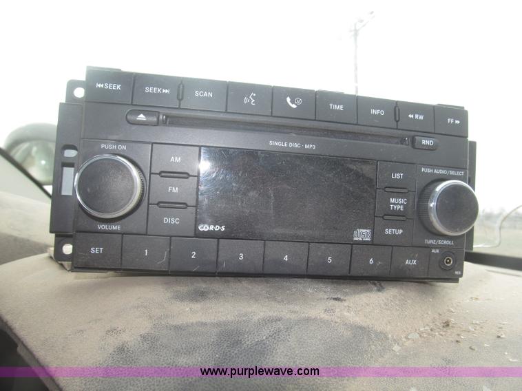 image for item B5462 2008 Dodge Charger SE