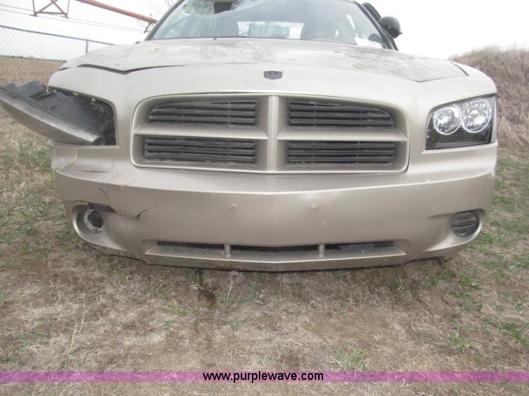 image for item B5462 2008 Dodge Charger SE