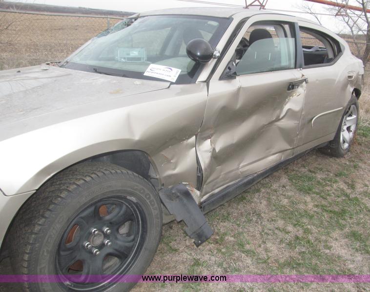 image for item B5462 2008 Dodge Charger SE