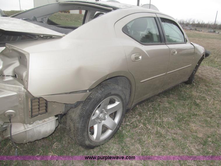 image for item B5462 2008 Dodge Charger SE