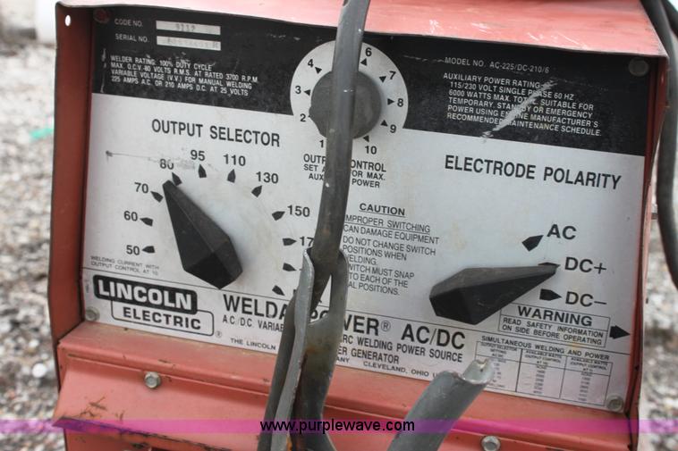 image for item C1007 Lincoln 225 DC arc welder