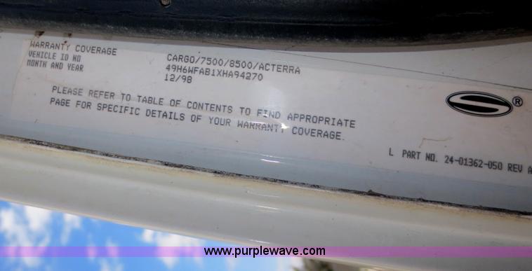 image for item D5818 1999 Sterling Atera Cargo refuse truck