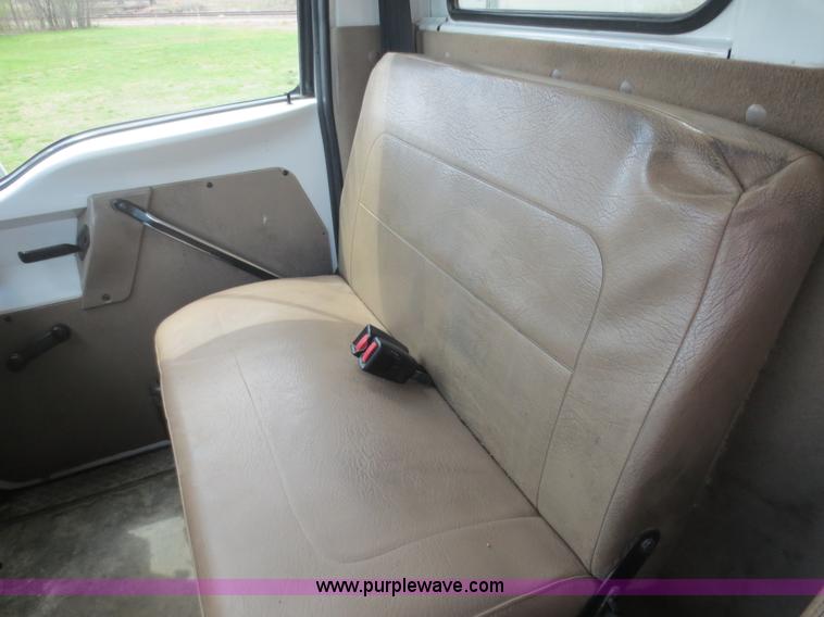 image for item D5819 2008 Sterling Acterra refuse truck