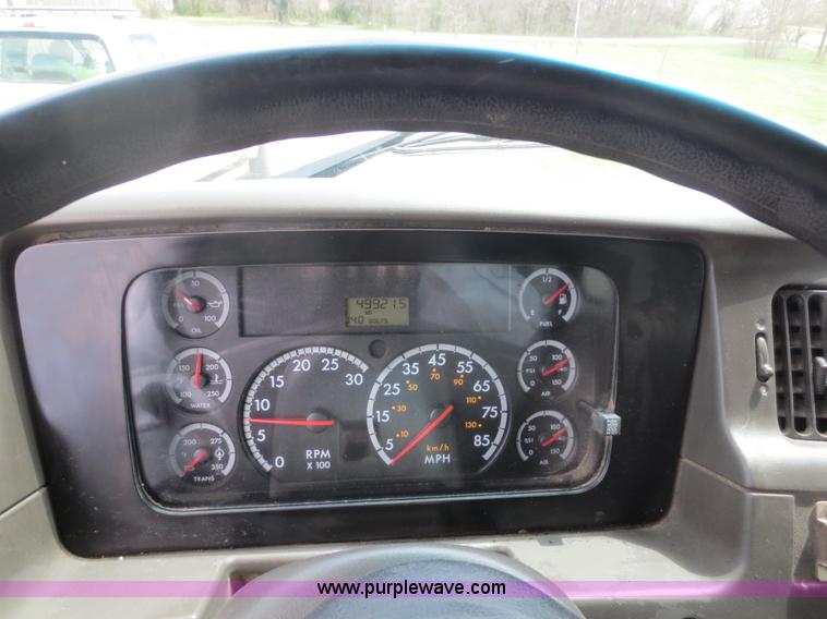 image for item D5819 2008 Sterling Acterra refuse truck