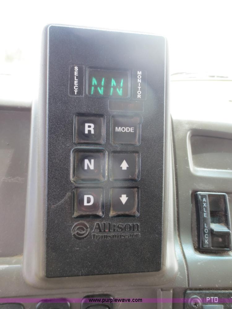 image for item D5819 2008 Sterling Acterra refuse truck