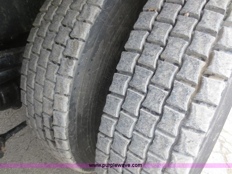 image for item D5819 2008 Sterling Acterra refuse truck