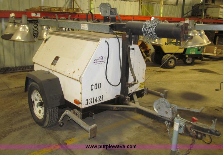 image for item D7271 Magnum portable light tower