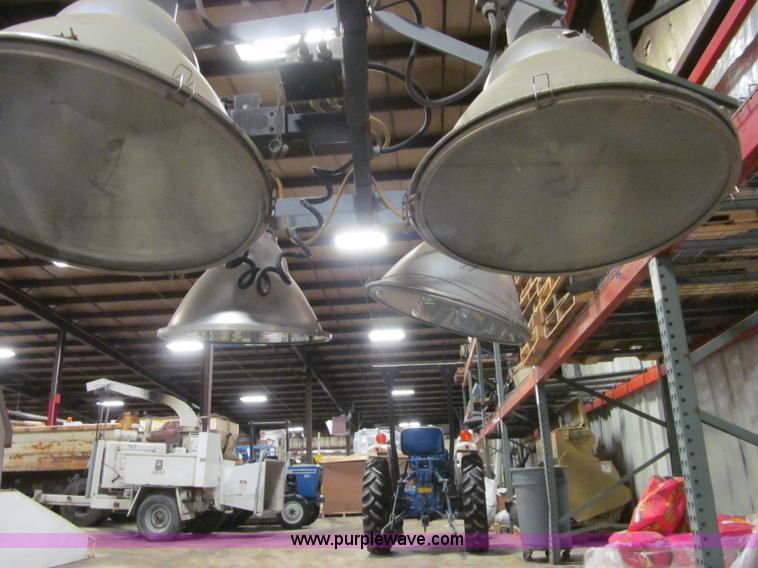 image for item D7271 Magnum portable light tower