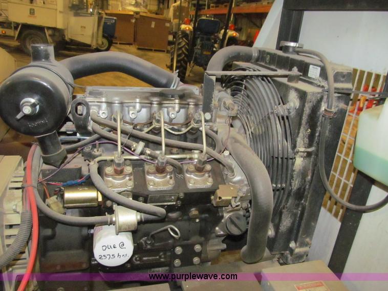 image for item D7271 Magnum portable light tower