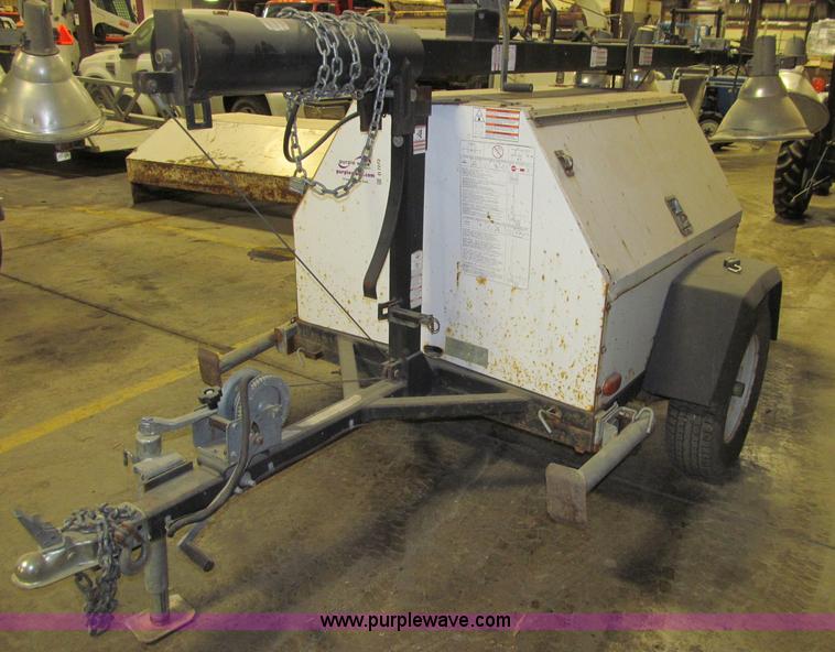 image for item D7272 Magnum portable light tower