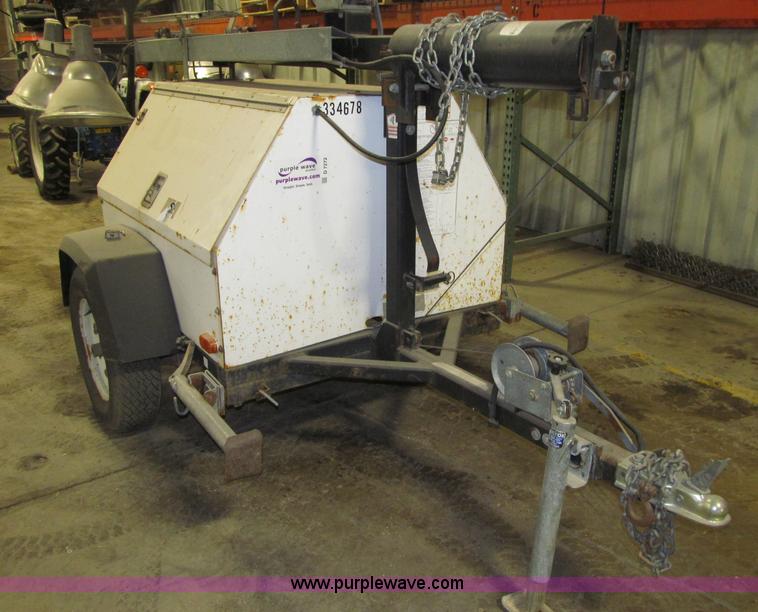 image for item D7272 Magnum portable light tower