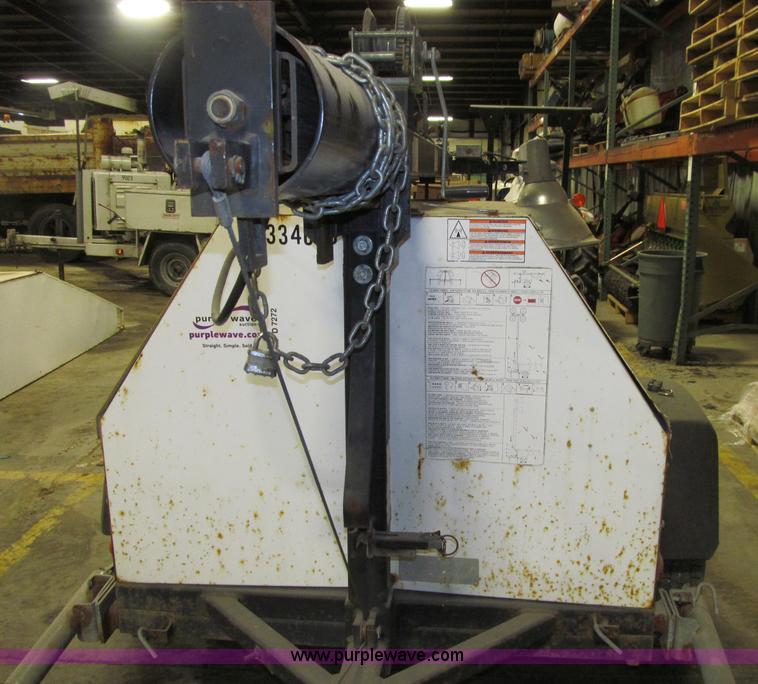 image for item D7272 Magnum portable light tower