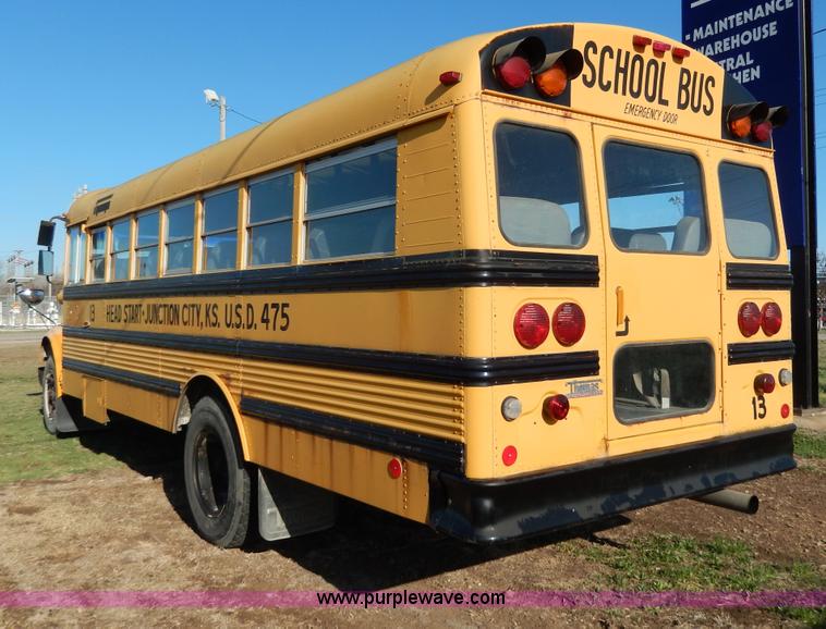 image for item D8041 1993 International Thomas school bus