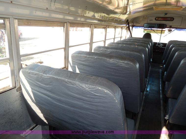 image for item D8041 1993 International Thomas school bus