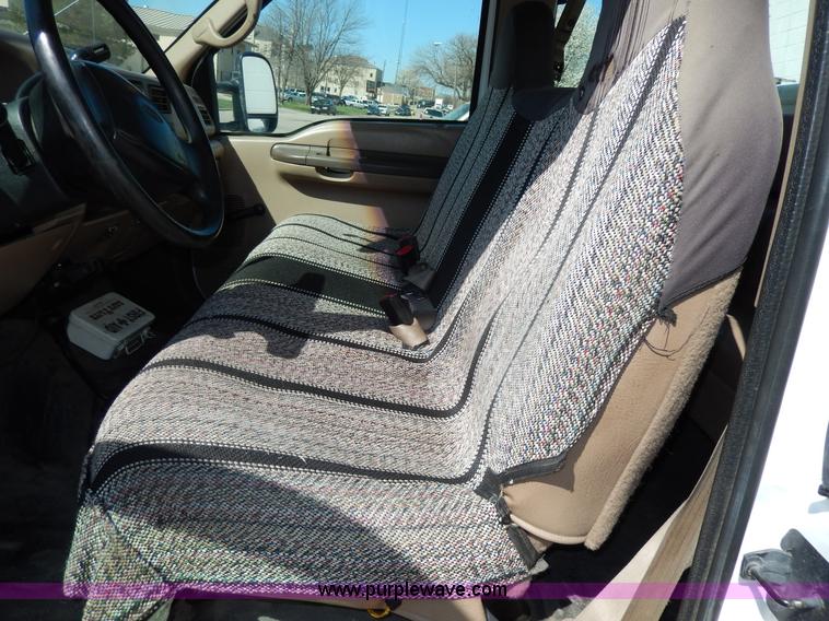 image for item D8045 1999 Ford F250 Super Duty SuperCab pickup truck